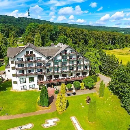Wohlfühlhotel DER JÄGERHOF Willebadessen Exterior foto