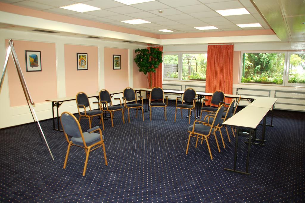 Wohlfühlhotel DER JÄGERHOF Willebadessen Facilidades foto